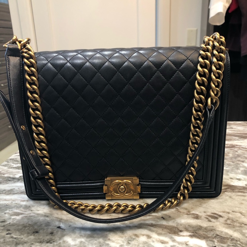 ****AUTHENTIC**** LARGE CHANEL BLACK BOY BAG